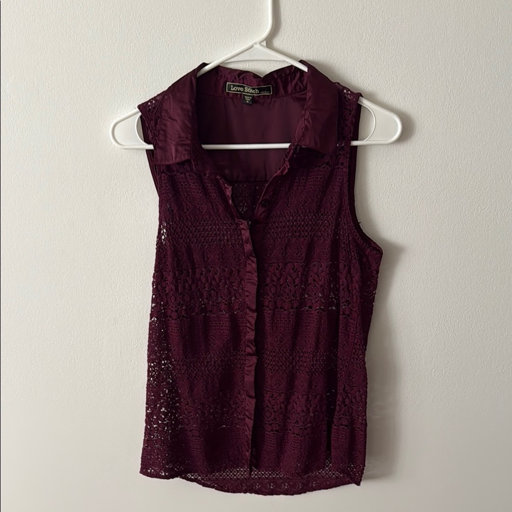 Love Stitch Red Sleeveless Notched Collar Blouse